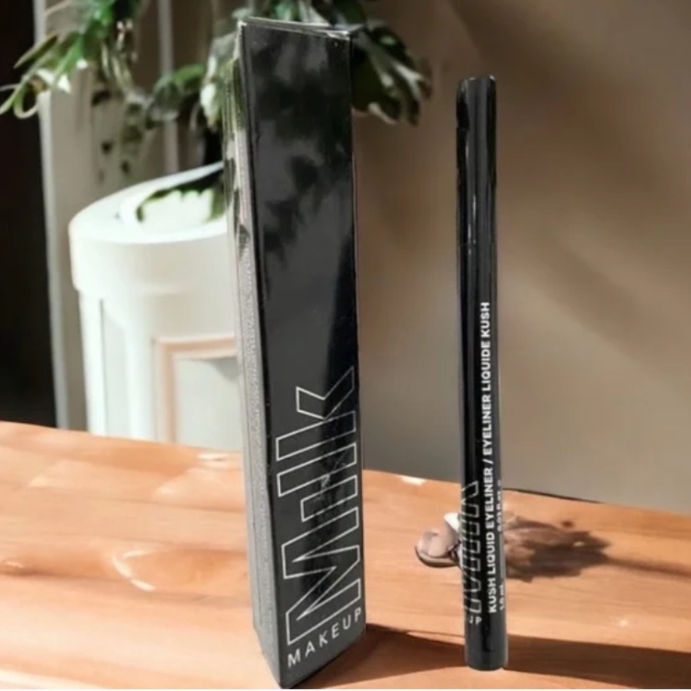 💎 Milk Makeup Kush Liquid Eyeliner Loud Black Full-Size New In Box